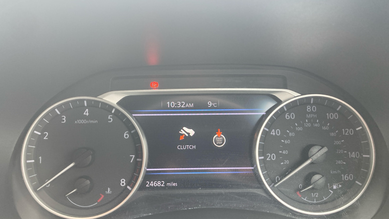 Nissan Juke 1.0 DiG-T 114 Tekna 5dr Petrol Hatchback